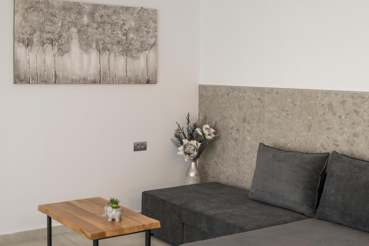 Quarters Luxury Apts ハニア エクステリア 写真