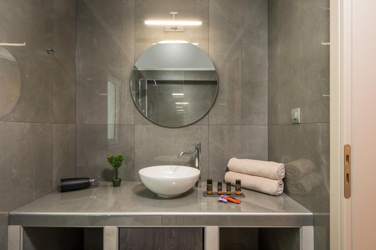 Quarters Luxury Apts ハニア エクステリア 写真